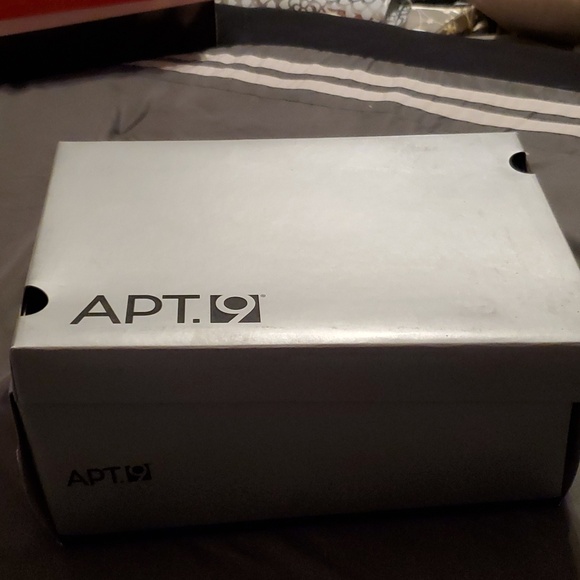 APT 9 Silver Stephanie Heels size 8 - Picture 2 of 10